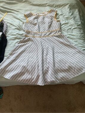 Women’s Size 18 London Style White and Gray Striped Dress with Yellow Trim